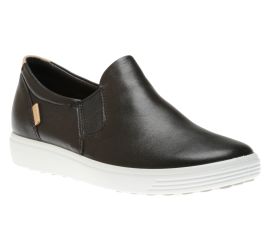Soft 7 Black Leather Slip-On Sneaker
