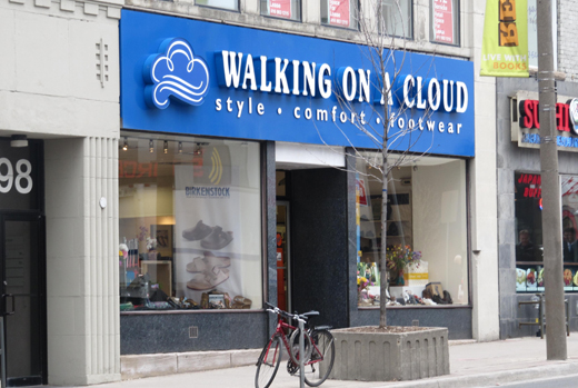 Walking on a Cloud Yonge \u0026 St. Clair 